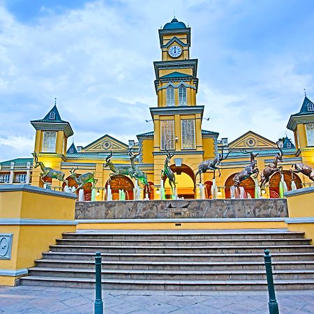 Gold Reef City Theme Park Hotel Johannesburg Exterior photo
